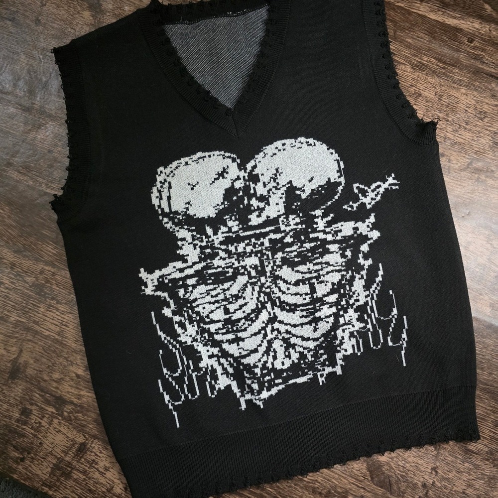 MANFINITY Sweater Vest Mens Sz S Black Excellent Skeleton Knit Distressed V-Neck